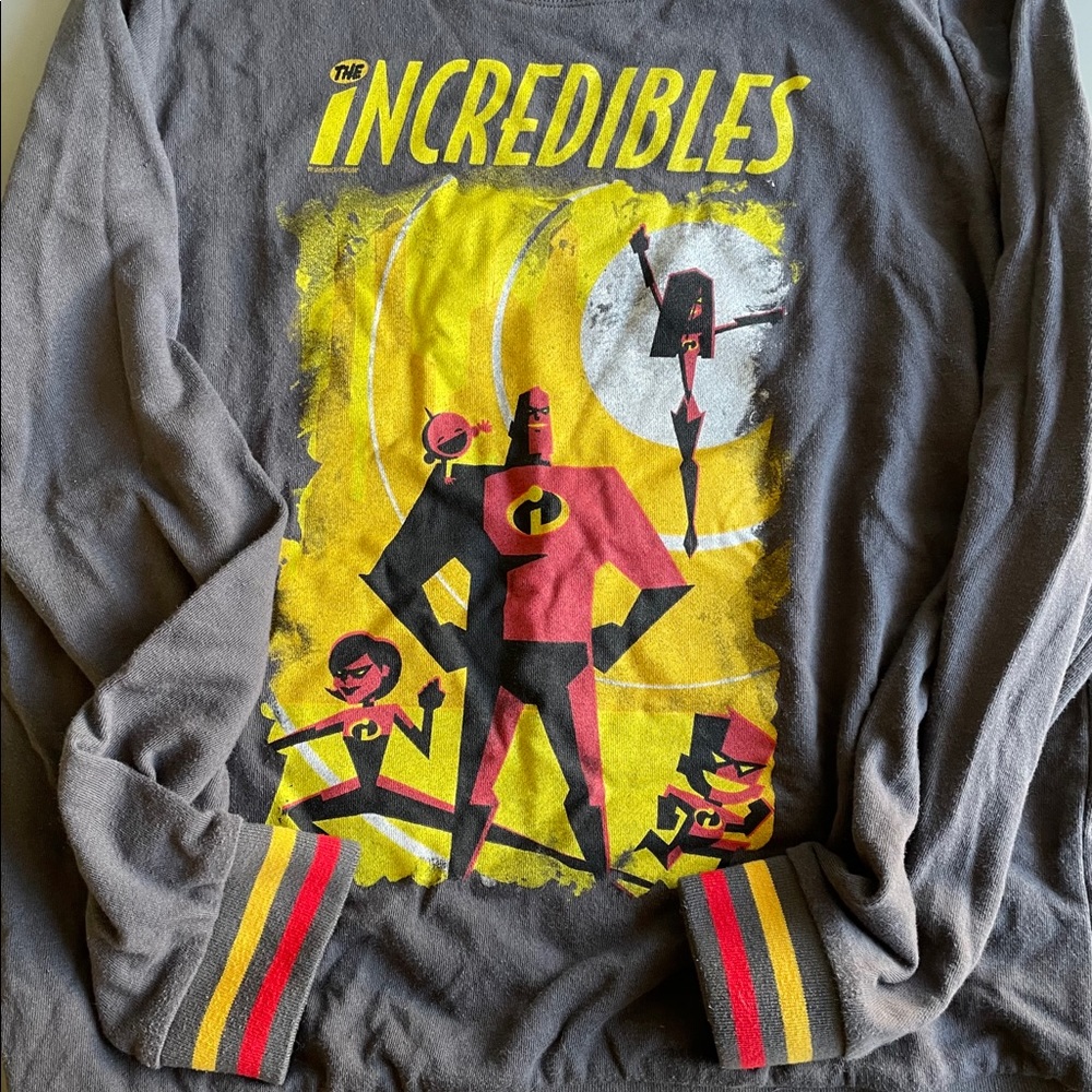 GUC Disney/Pixar Incredibles Retro Pullover szL